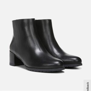Naturalizer Black Waterproof Booties EUC